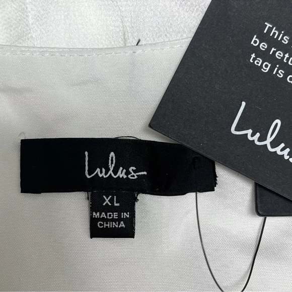 NWT Lulu's Lovely As Can Be White Satin Surplice Jumpuit XL X-Large Pants - Picture 14 of 16